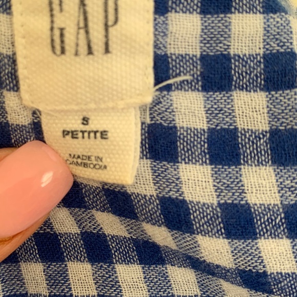 GAP - Picture 7 of 8